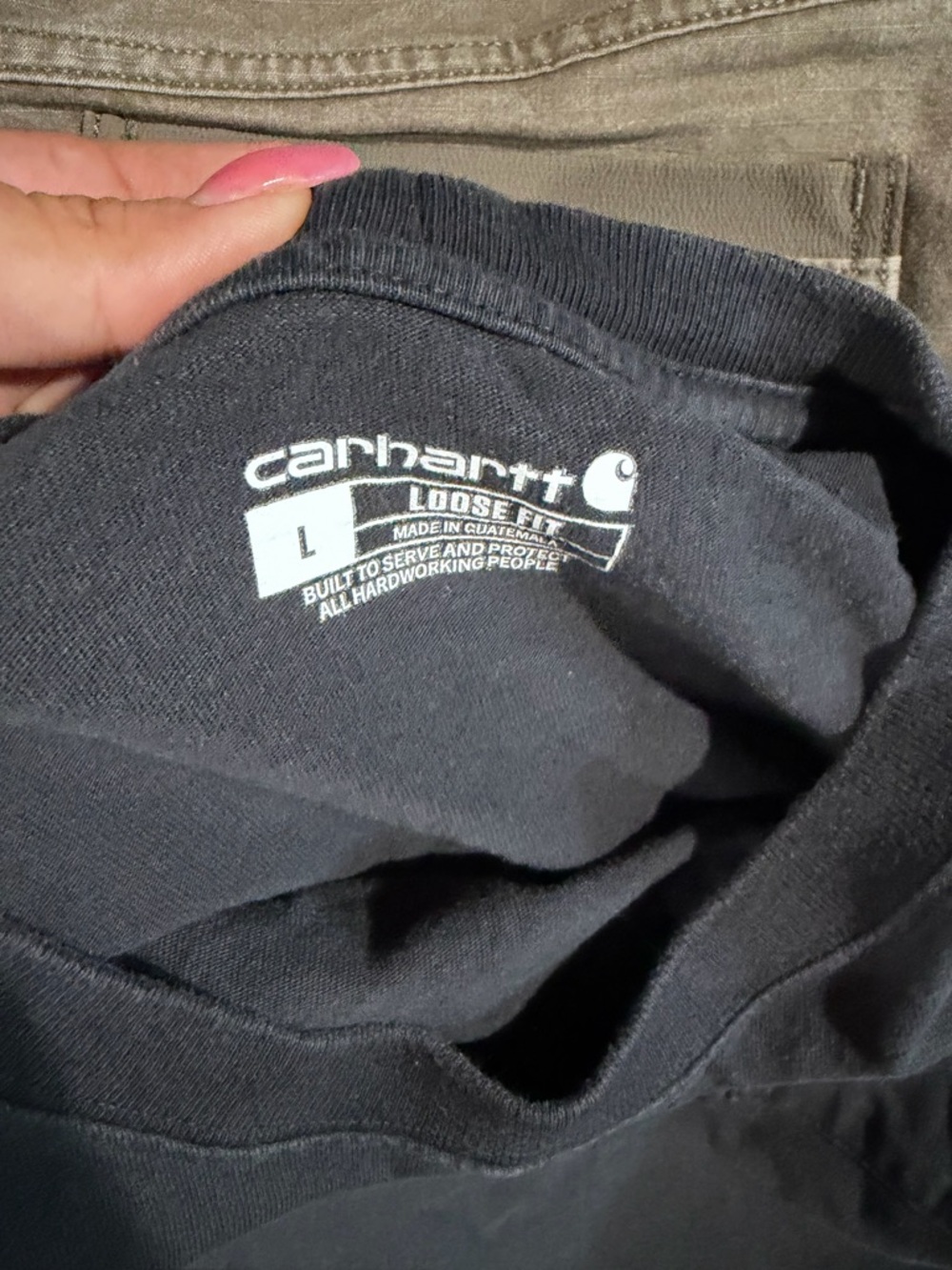Carhartt Black Short-Sleeve Pocket Tee - Picture 5 of 5